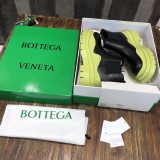 Bottega Veneta mid-cut round toe platform men's boots