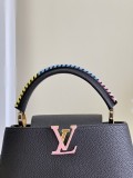 Louis Vuitton Womens Bags Shoulder Messenger Bags Luxury Cross Body Handbag Calfskin leather with Original Box M57672