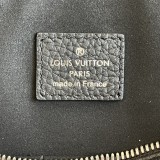 Louis Vuitton Womens Bags Shoulder Messenger Bags Luxury Cross Body Handbag Calfskin leather with Original Box M41478