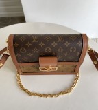 Louis Vuitton Womens Bags Shoulder Messenger Bags Luxury Cross Body Handbag Calfskin leather with Original Box M44391