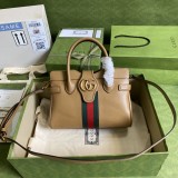 Gucci Womens Bags Shoulder Messenger Bags Luxury Cross Body Handbag Calfskin leather with naOrigil Box 658450