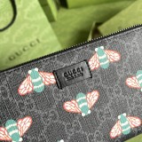 Gucci Women's Wallet Calfskin w/ naOriginil Box  451273