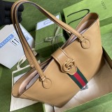 Gucci Womens Bags Shoulder Messenger Bags Luxury Cross Body Handbag Calfskin leather with naOrigil Box  649577