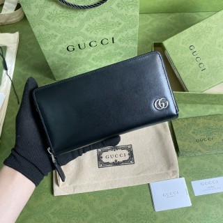 Gucci women's wallet in calfskin with naOriginil box  428736