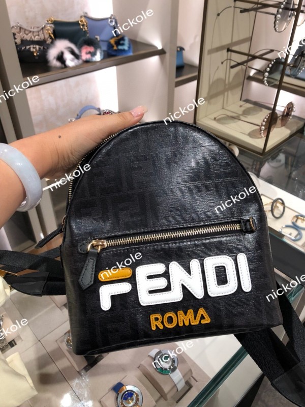 Fendi  Womens Bags Shoulder Messenger Bags Luxury Cross Body Handbag Calfskin leather with naOrigil Box