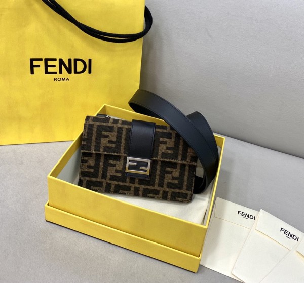 Fendi  Womens Bags Shoulder Messenger Bags Luxury Cross Body Handbag Calfskin leather with naOrigil Box