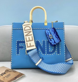 Fendi  Womens Bags Shoulder Messenger Bags Luxury Cross Body Handbag Calfskin leather with naOrigil Box