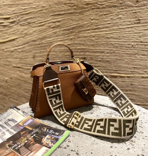 Fendi  Womens Bags Shoulder Messenger Bags Luxury Cross Body Handbag Calfskin leather with naOrigil Box