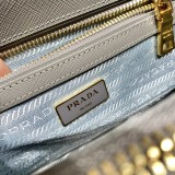 Prada Womens Bags Shoulder Messenger Bags Luxury Cross Body Handbag Calfskin leather with naOrigil Box