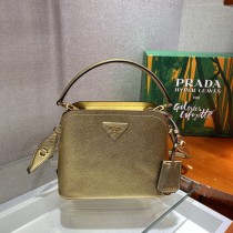 Prada Womens Bags Shoulder Messenger Bags Luxury Cross Body Handbag Calfskin leather with naOrigil Box