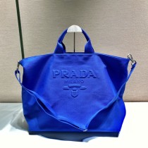 Prada Womens Bags Shoulder Messenger Bags Luxury Cross Body Handbag Calfskin leather with naOrigil Box