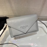 Prada Womens Bags Shoulder Messenger Bags Luxury Cross Body Handbag Calfskin leather with naOrigil Box