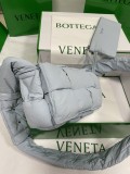 Bottega Veneta Womens Bags Shoulder Messenger Bags Luxury Cross Body Handbag Calfskin leather with naOrigil Box