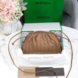 Bottega Veneta Womens Bags Shoulder Messenger Bags Luxury Cross Body Handbag Calfskin leather with naOrigil Box