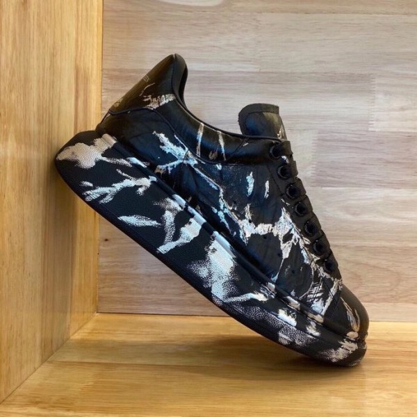 Alexander McQueen luxury brand handmade camouflage graffiti casual sneakers in original original box