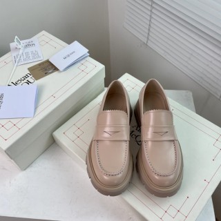 Alexander McQueen calfskin platform loafers in original original box