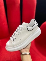 Alexander McQueen small white shoes joint casual shoes leather increased sports shoelaces in original original box