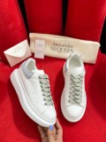 Alexander McQueen small white shoes joint casual shoes leather increased sports shoelaces in original original box