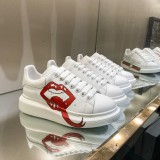 Alexander McQueen small white shoes joint casual shoes leather increased sports shoelaces in original original box