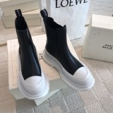 Alexander McQueen calfskin short boots with original original box