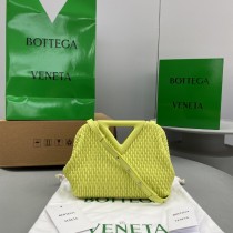 Bottega Veneta Womens Bags Shoulder Messenger Bags Luxury Cross Body Handbag Calfskin leather with naOrigil Box