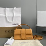 Jacquemus Womens Bags Shoulder Messenger Bags Luxury Cross Body Handbag Calfskin leather with naOrigil Box