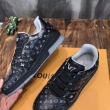 Louis Vuitton upper calfskin stitching casual board shoelace original box