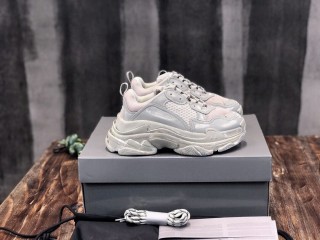 Balenciaga Triple S Casual Retro Daddy Sneakers Original Box