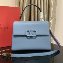 Valentino Womens Bags Shoulder Messenger Bags Luxury Cross Body Handbag Calfskin leather with naOrigil Box