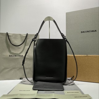 Balenciaga  Womens Bags Shoulder Messenger Bags Luxury Cross Body Handbag Calfskin leather with naOrigil Box