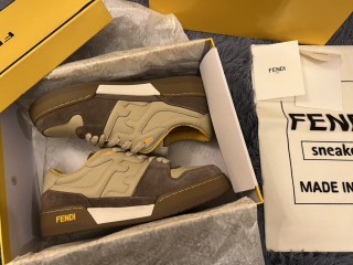 Fendi 2022 Vintage Luxury Brand Casual Sneakers with Original Original Box