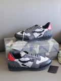 Valentino Classic New Casual Sneakers Original Original Box