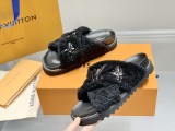 Louis Vuitton 2022 summer new flat bottom sandals soft wool leather with original original box