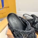 Louis Vuitton 2022 summer new flat bottom sandals soft wool leather with original original box