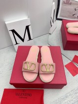 Valentino latest rivet element lychee leather slippers with original box