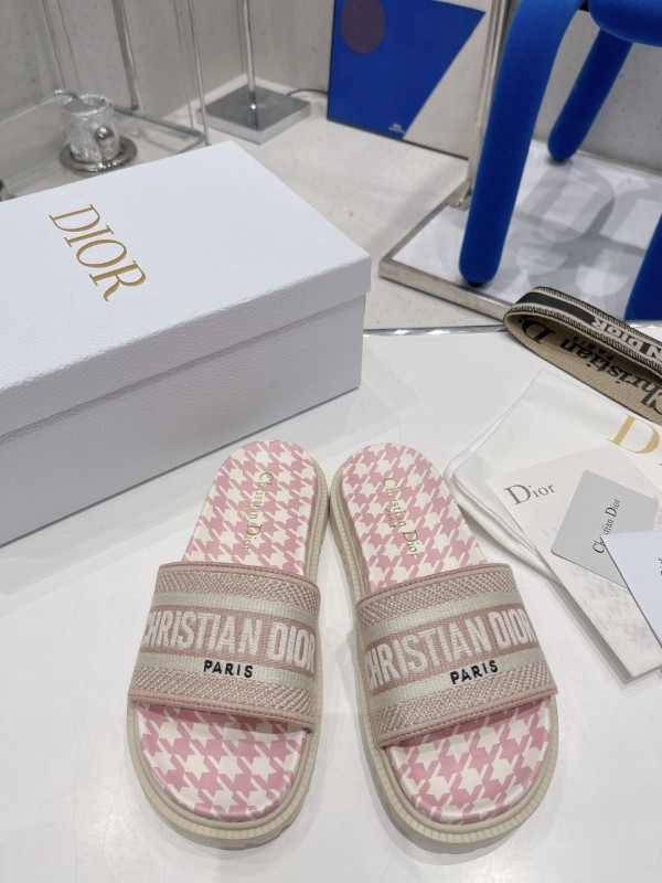 Dior2022 ladies spring and summer new thick bottom electric embroidered sandals and slippers with original original box