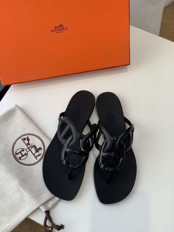 Hermes New Pig Nose Anti-Slip Scrub Upper Slippers With Original Box