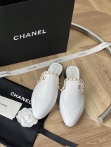 Chanel Classic Chain Half Tow with Original Box