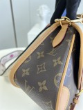 Louis Vuitton Women's Bag Shoulder Crossbody Luxury Crossbody Handbag Calfskin w/ naOriginil Box