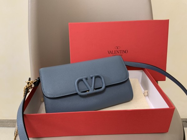 Valentino  Women's Bag Shoulder Crossbody Luxury Crossbody Handbag Calfskin w/ naOriginil Box