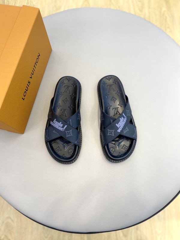 Louis Vuitton 2022 new summer men's slippers with original box