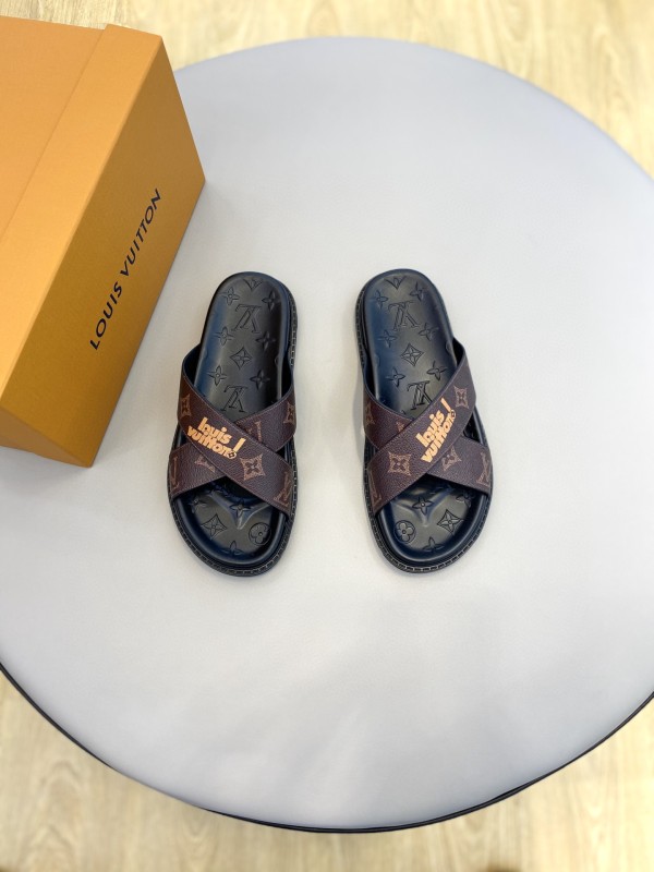 Louis Vuitton 2022 new summer men's slippers with original box