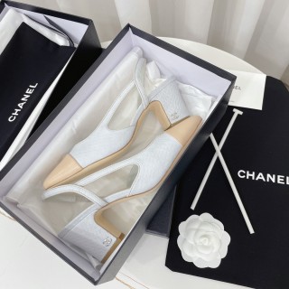 Chanel Ladies Spring/Summer Chunky Heel Classic Side Air Sandals with Original Box