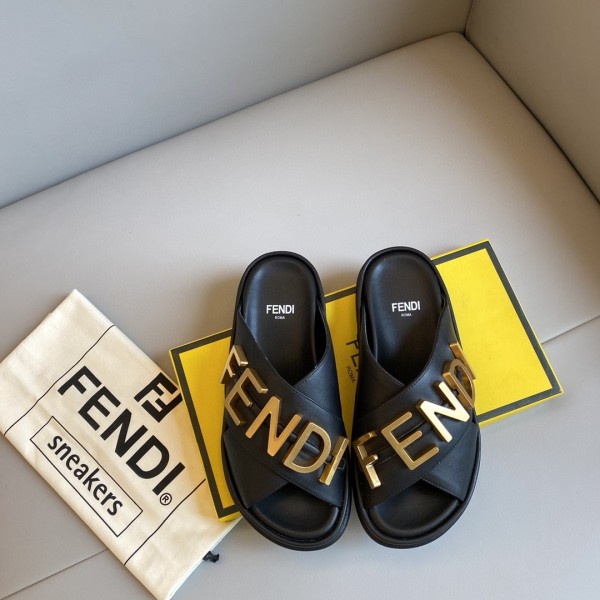 Fendi new Fe wide fork shoes letter buckle flat sandals with original box