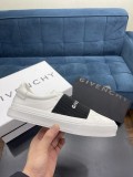 Givenchy Men's high-end boutique fashion brand casual sneakers with original box