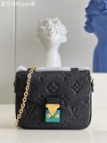 Louis Vuitton Women's Bag Shoulder Crossbody Luxury Crossbody Handbag Calfskin w/ naOriginil Box