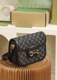 Gucci Women's Bag Shoulder Crossbody Luxury Crossbody Handbag Calfskin w/ naOriginil Box