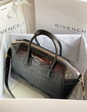 Givenchy Women's Bag Shoulder Crossbody Luxury Crossbody Handbag Calfskin w/ naOriginil Box