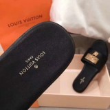 Louis Vuitton women's 22s early spring new lock slippers with original box