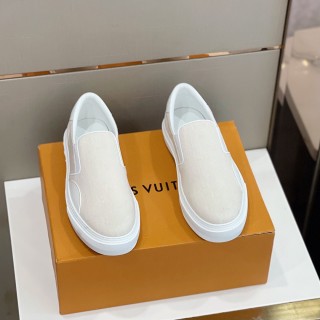 Louis Vuitton 2022 latest casual sports loafers with original box